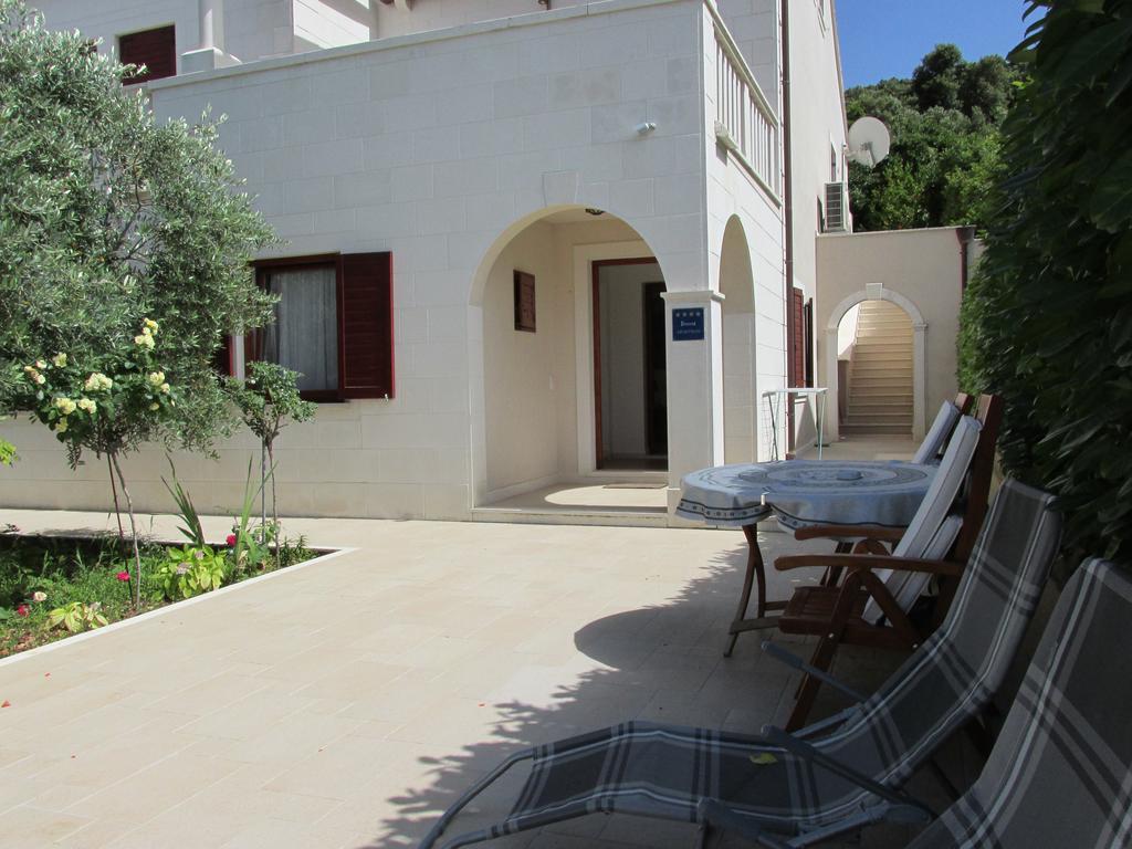 Tower Suites Korcula מראה חיצוני תמונה