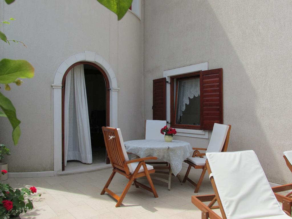 Tower Suites Korcula מראה חיצוני תמונה